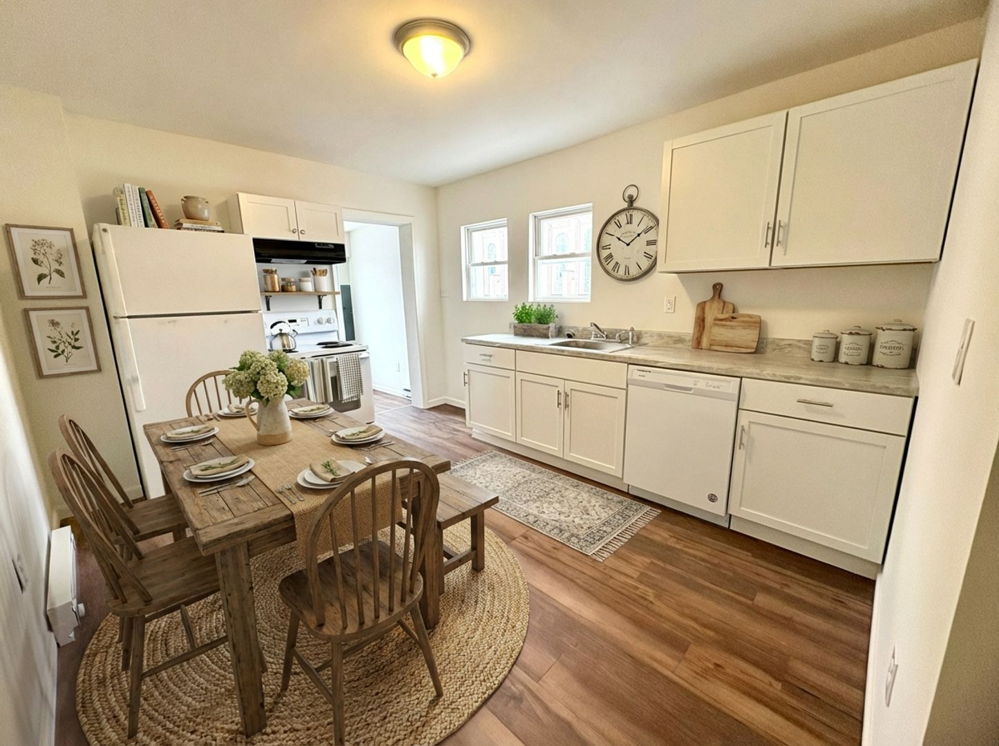 York Apartment: 133 W Maple St