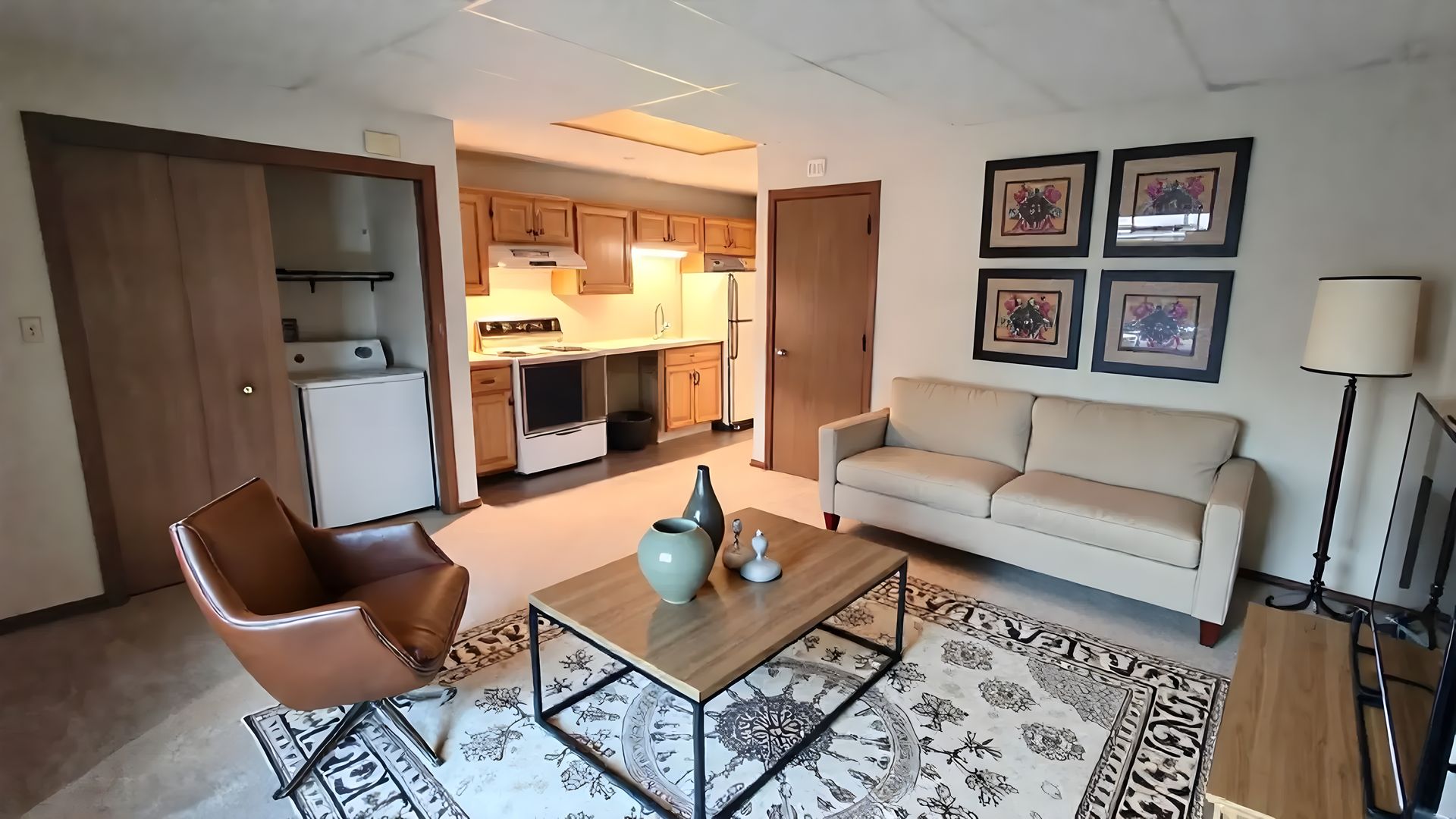 Elizabethtown Apartment: 110 E Hummelstown Street