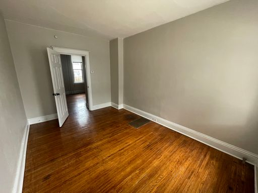 1 Bedroom Apartment Available in York! – photo 1
