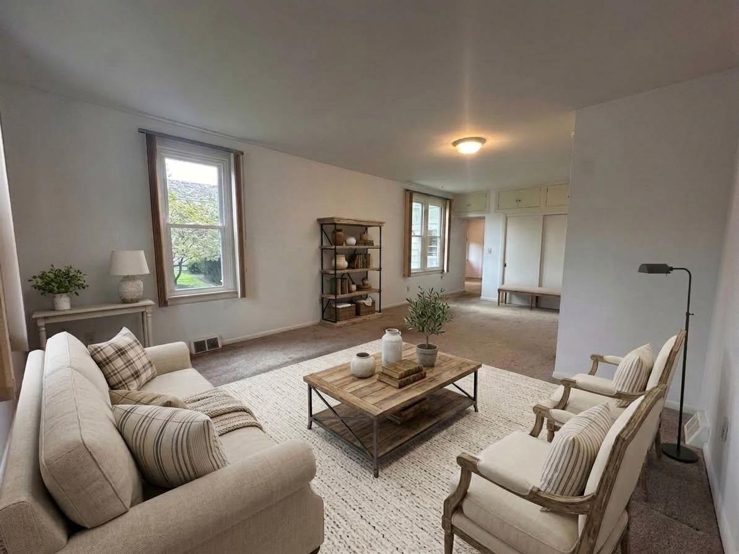 York Apartment: 638 W Philadelphia Street