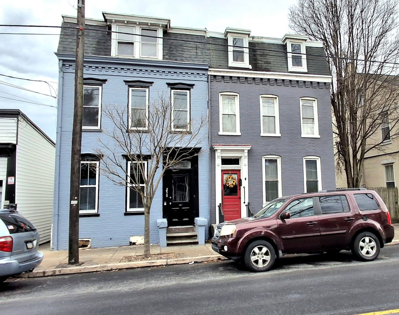 Columbia Apartment: 248-250 N 3rd St