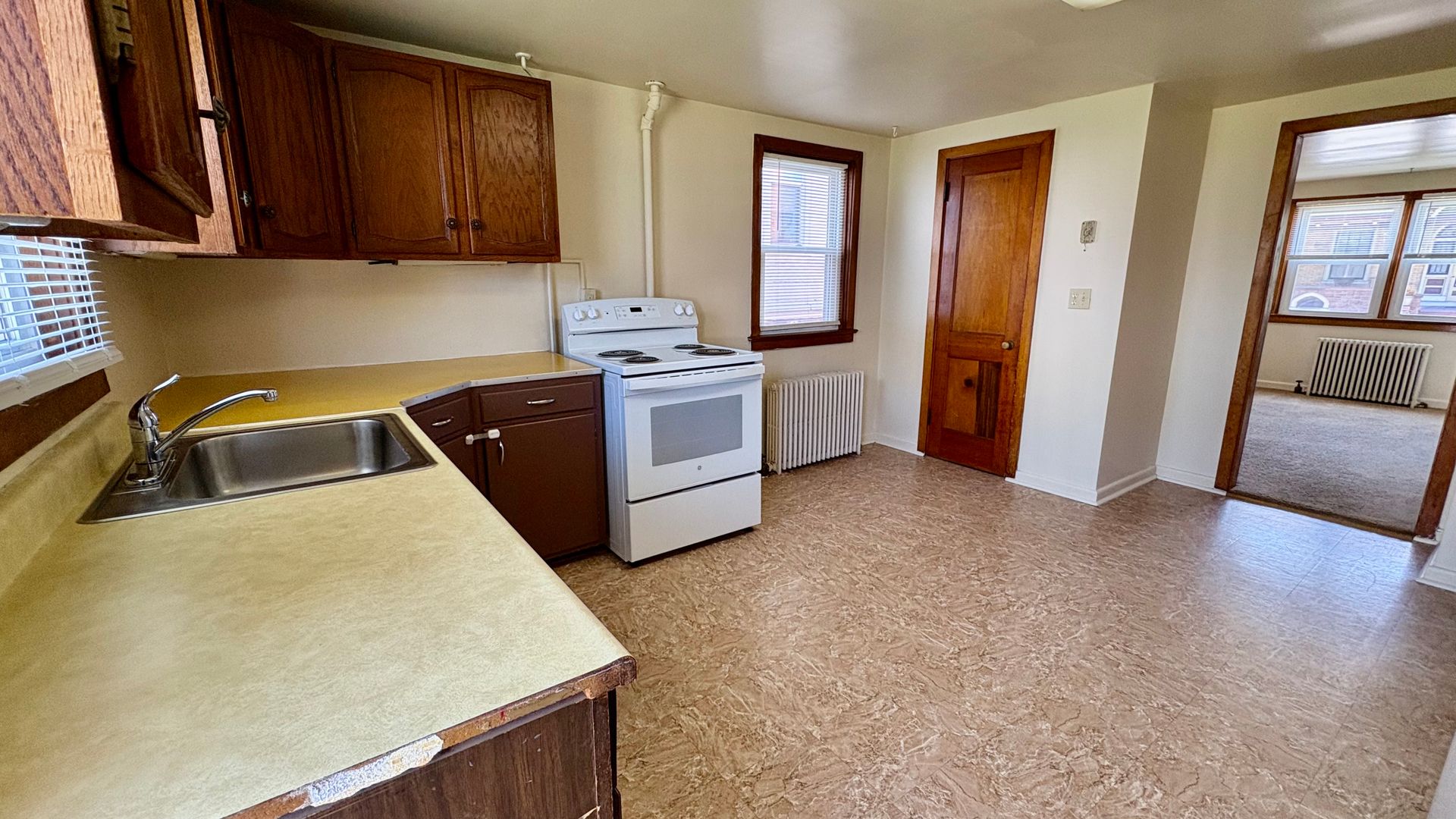 Elizabethtown Apartment: 515 & 517 S Market St