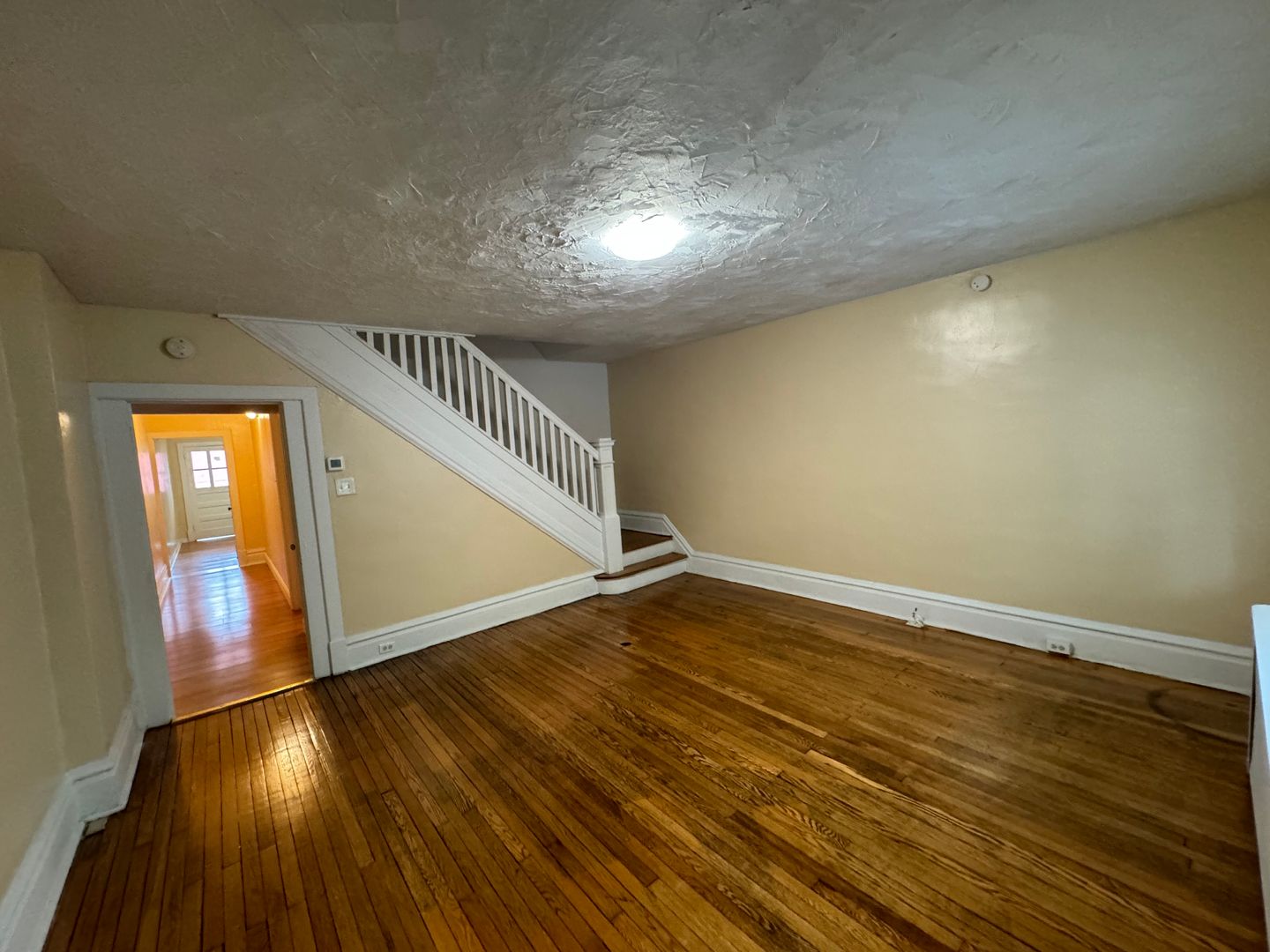Harrisburg House: 445 S 17th Street