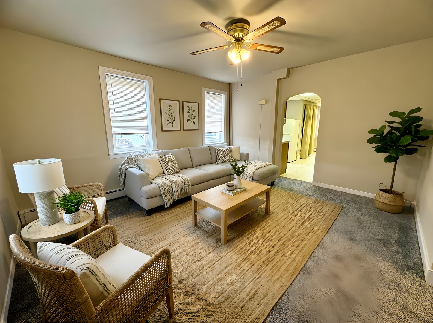 Bainbridge Apartment: 220A Hill Street