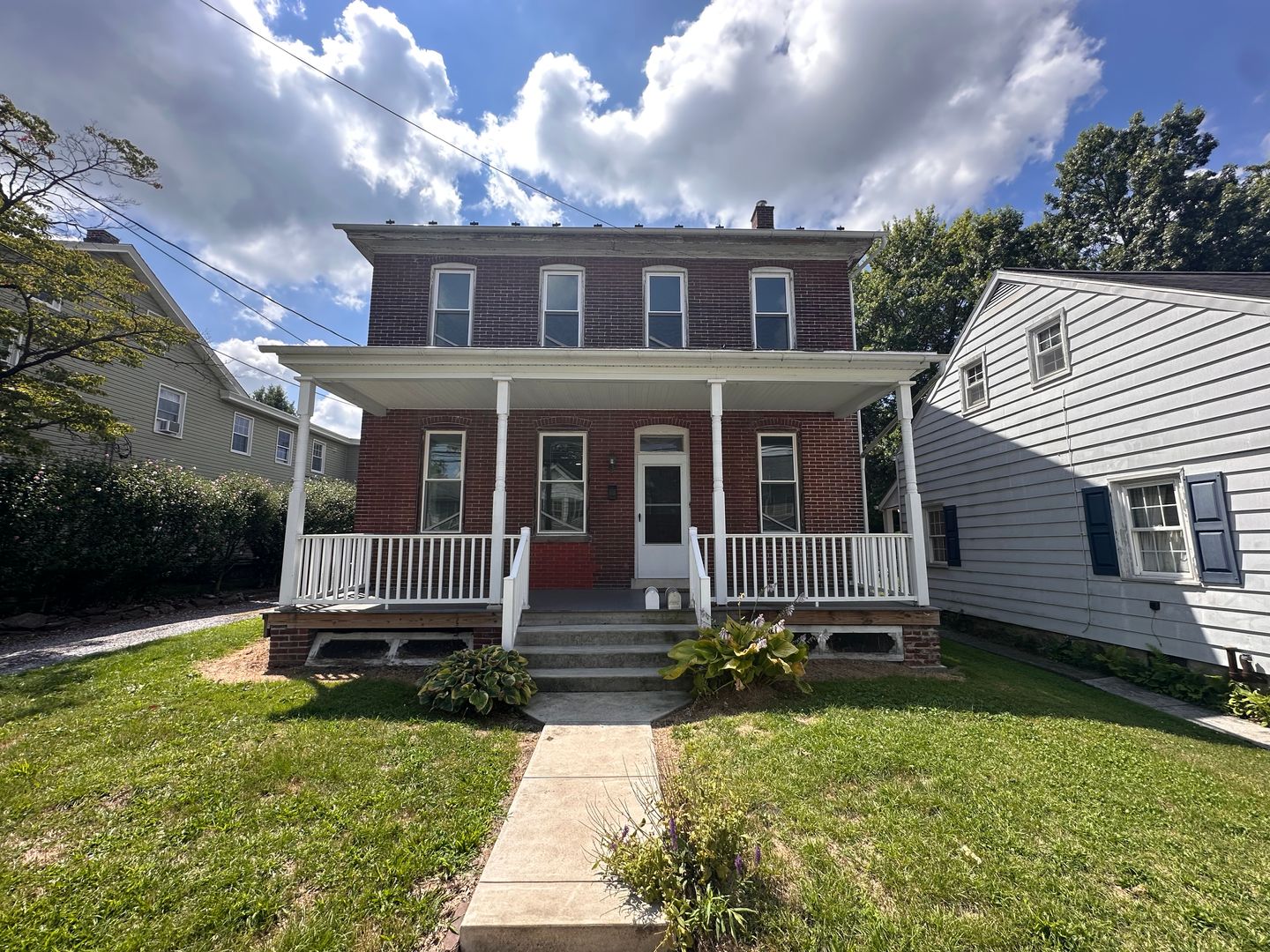 Mountville Apartment: 34 W Main St