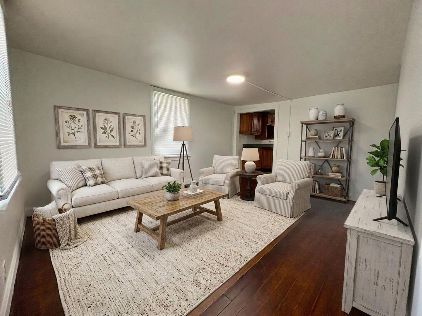 Carlisle House: 423 W Penn St