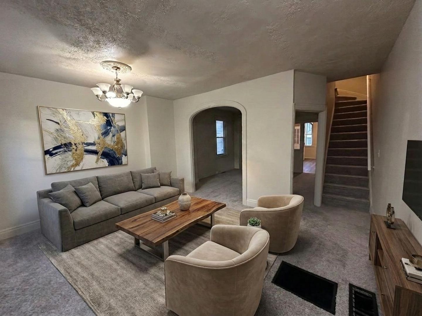 Lebanon House: 516 N 11th Street