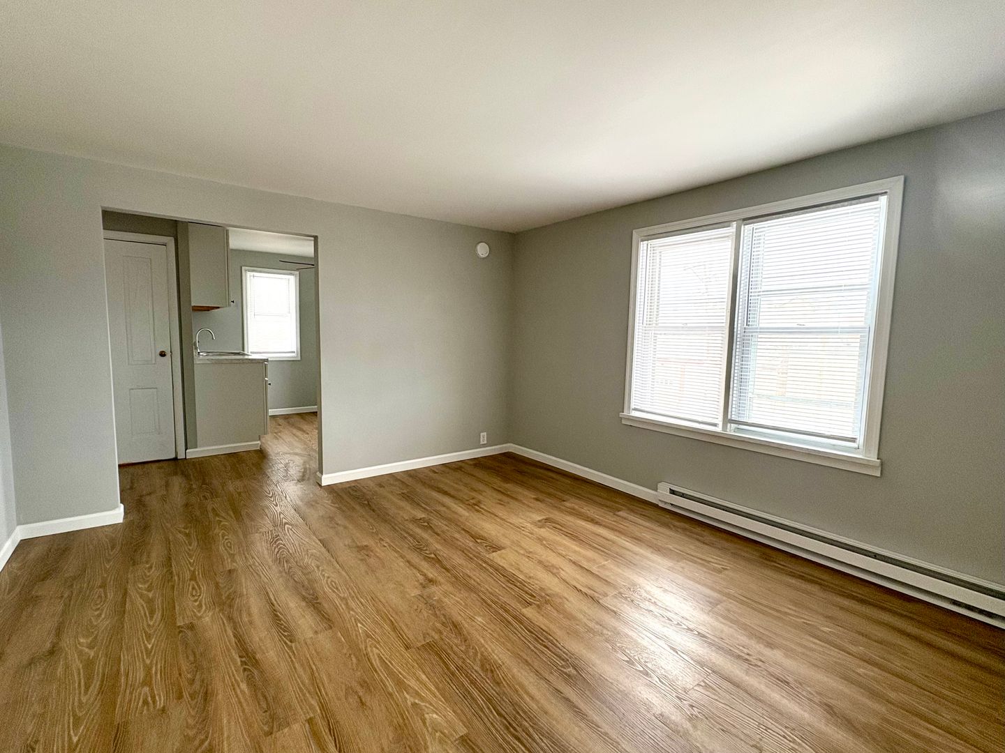 Palmyra Apartment: 302-308 W Main St