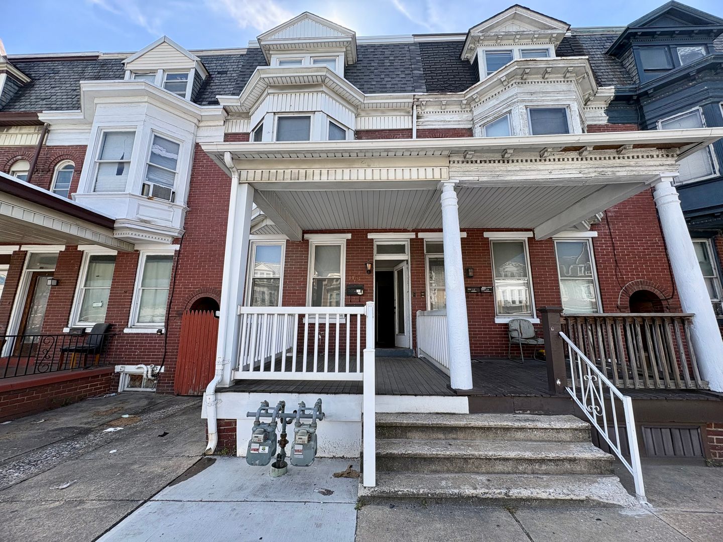 York Apartment: 118 S Richland Ave