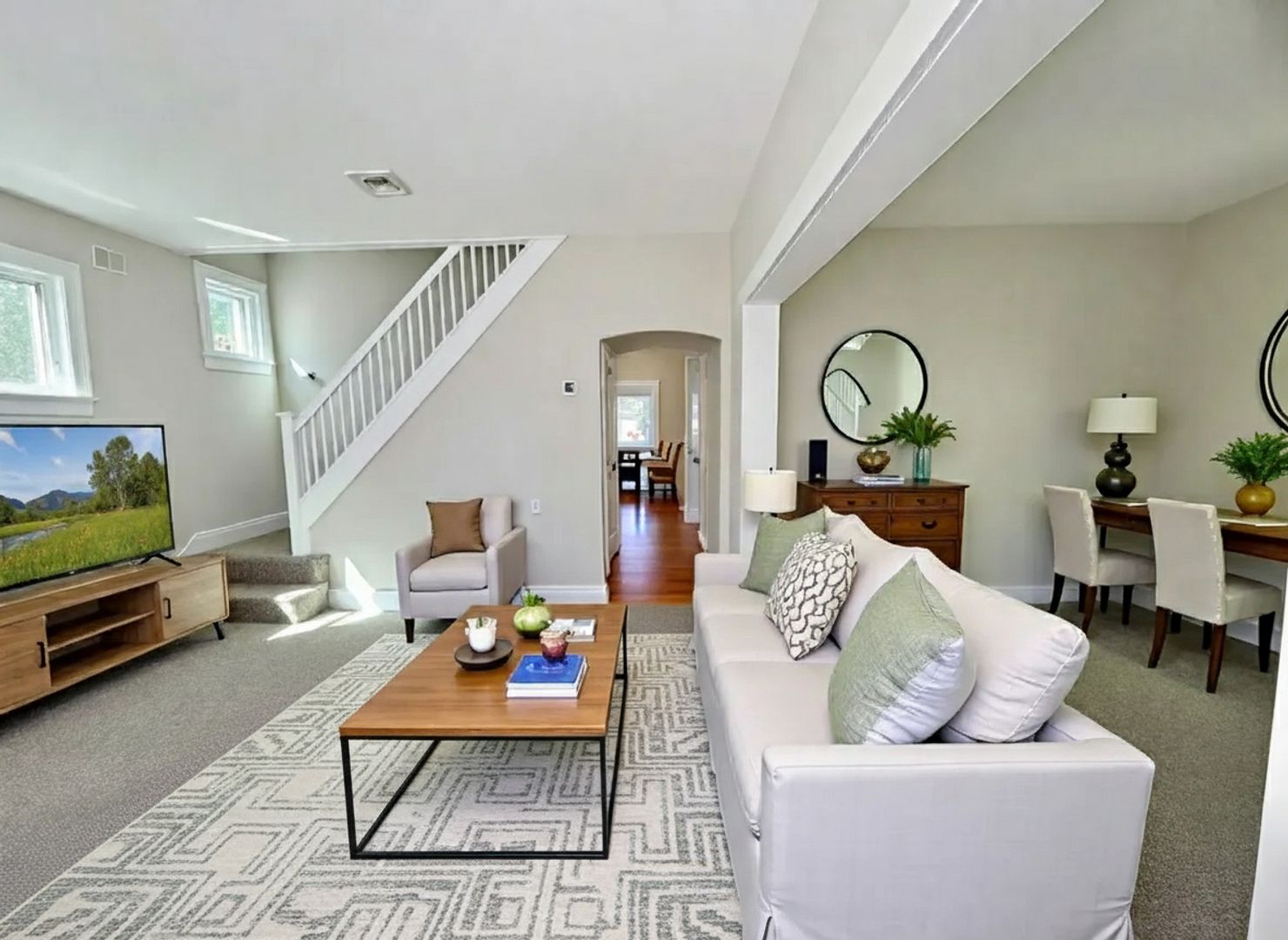 Manheim House: 20 W. Gramby St
