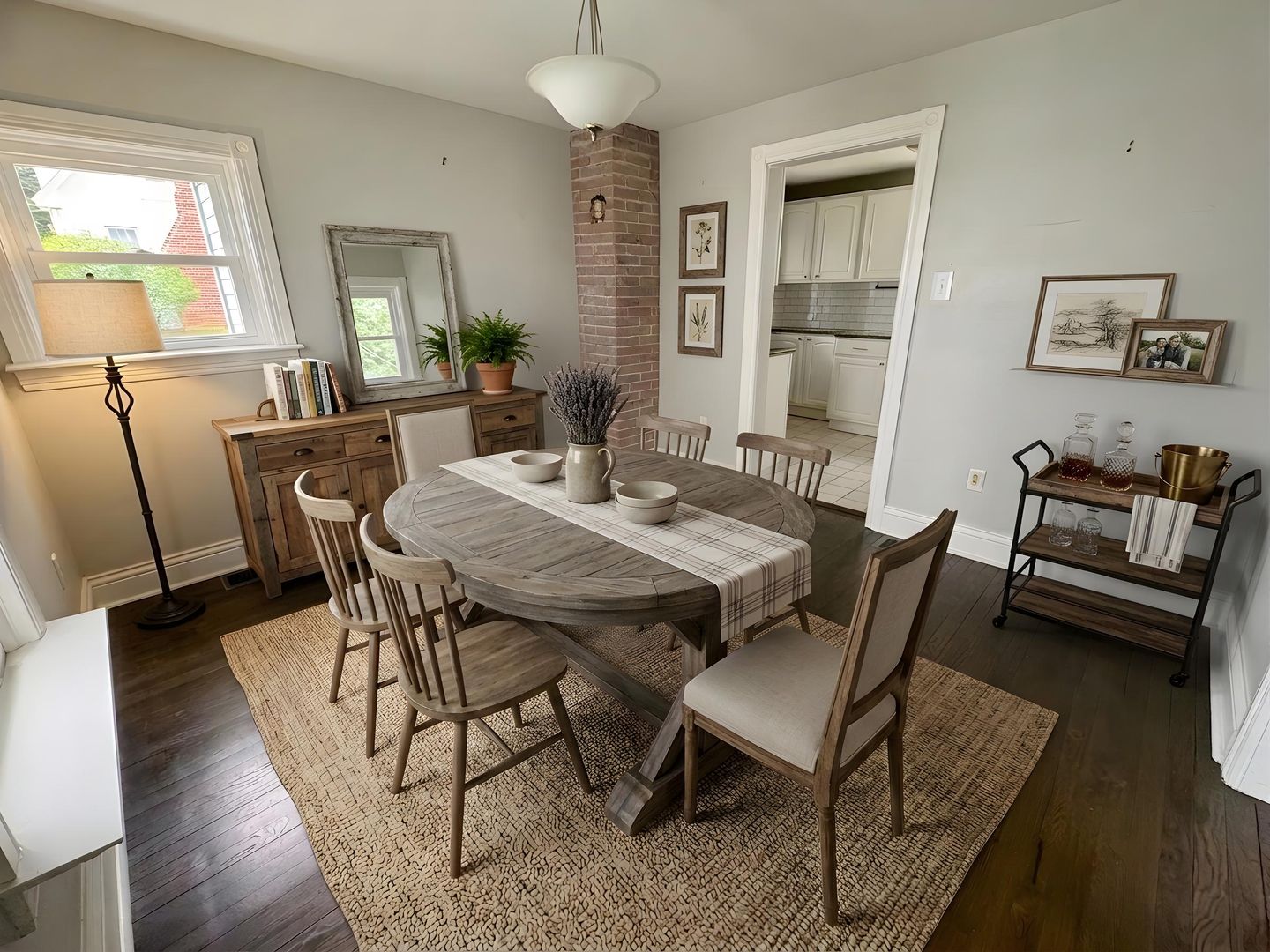 Hershey House: 348 E Derry Road