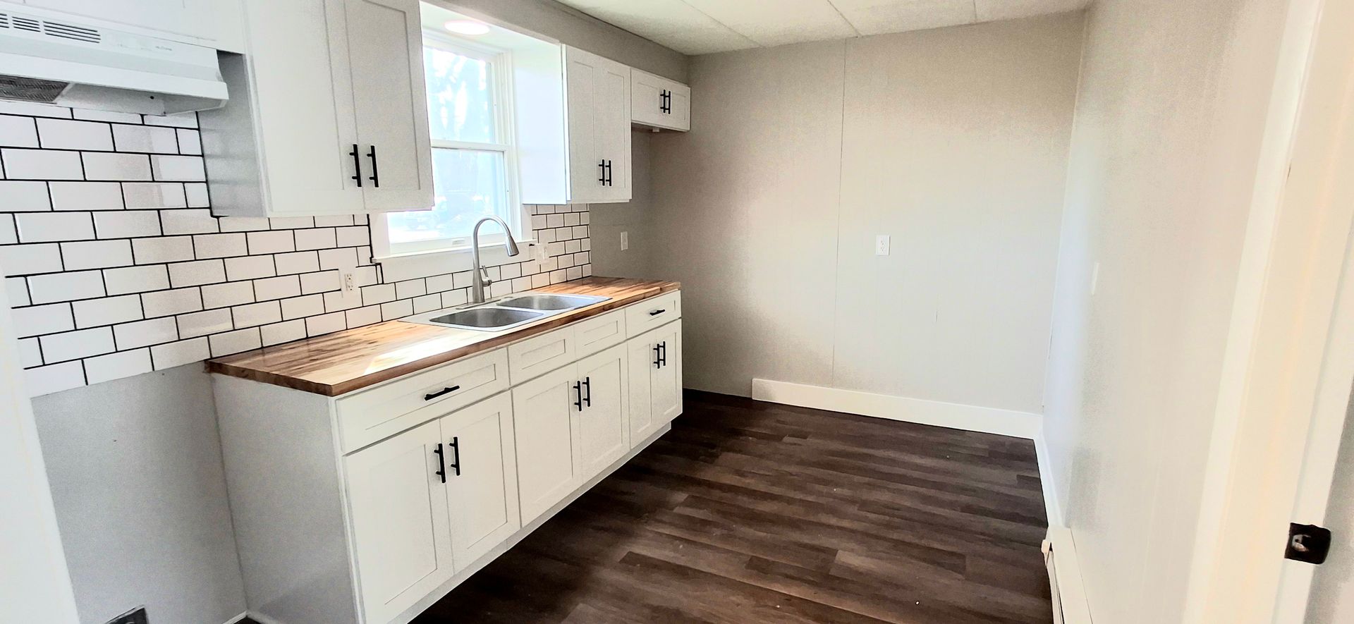 Elizabethtown Apartment: 702 E Willow St