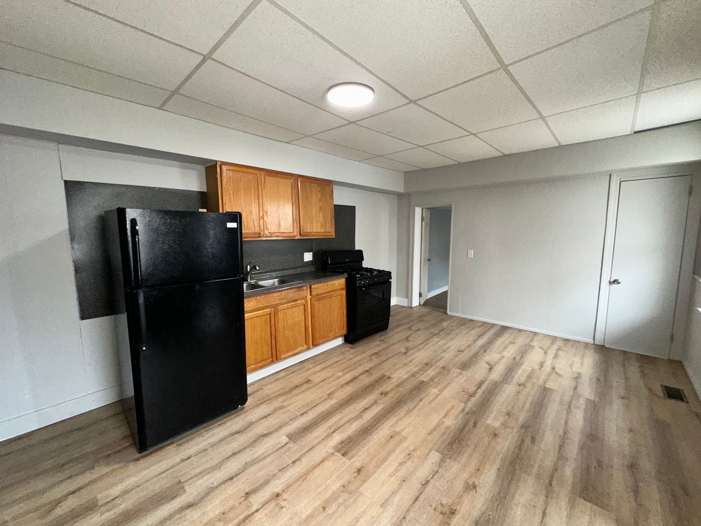 York Apartment: 37 N Franklin Street