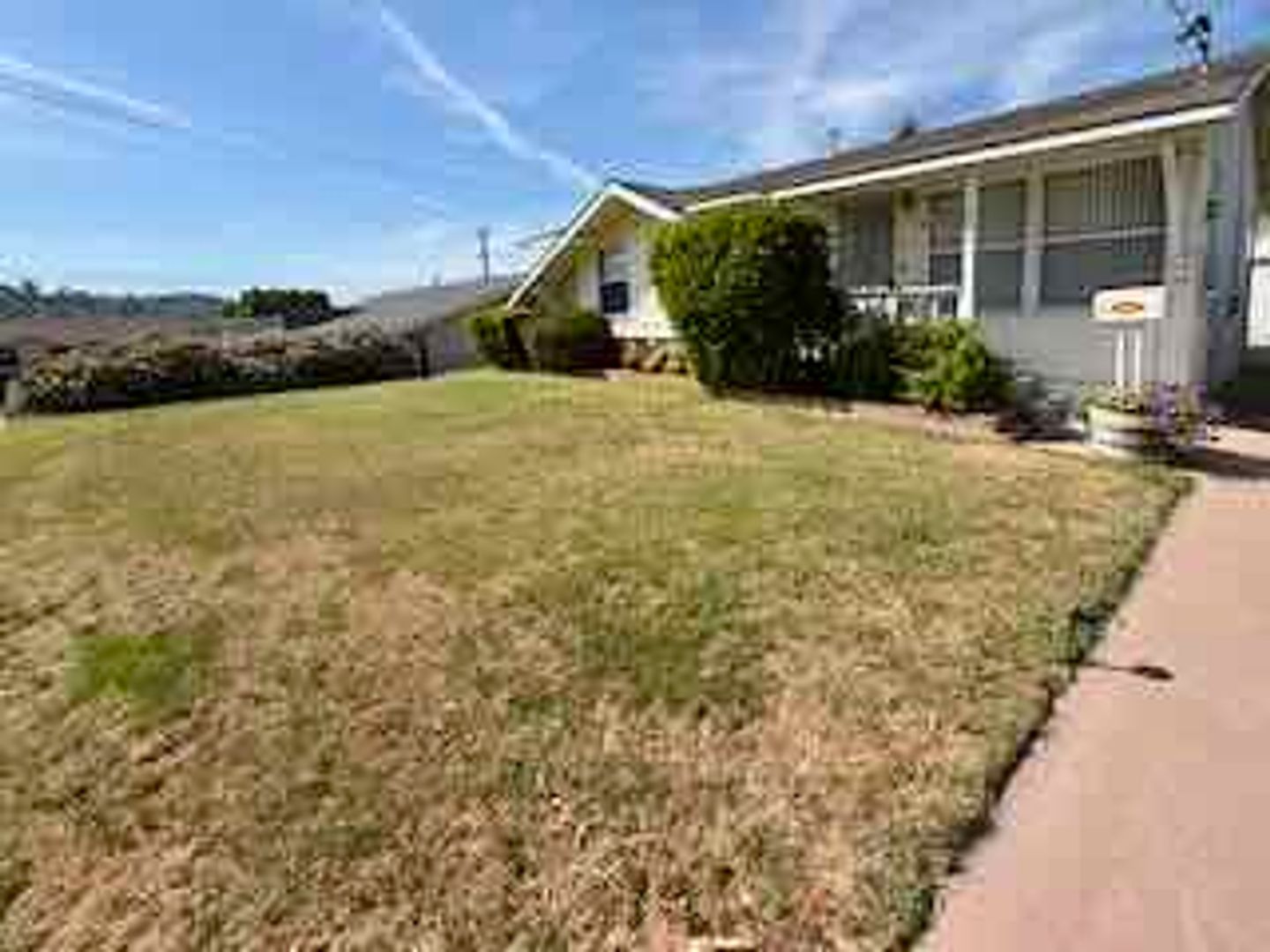 El Cajon House: 1668 Goldstone Street