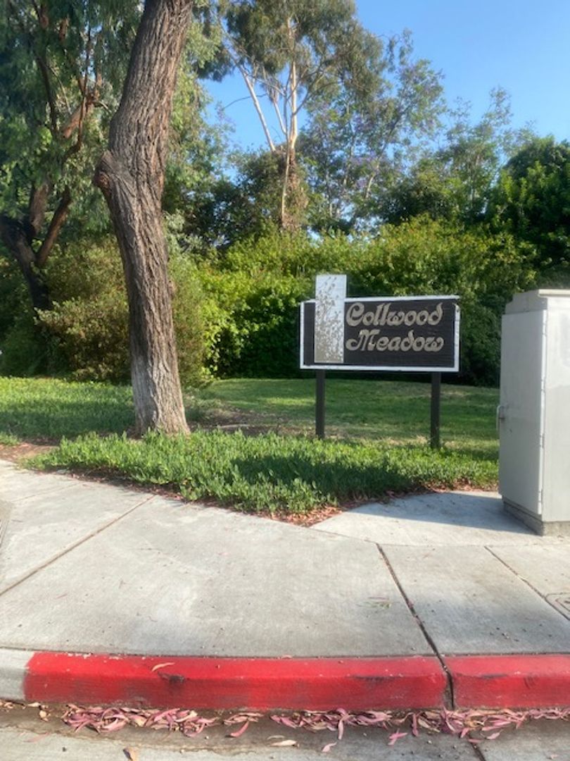 San Diego House: 5026 Collwood Way Unit 75