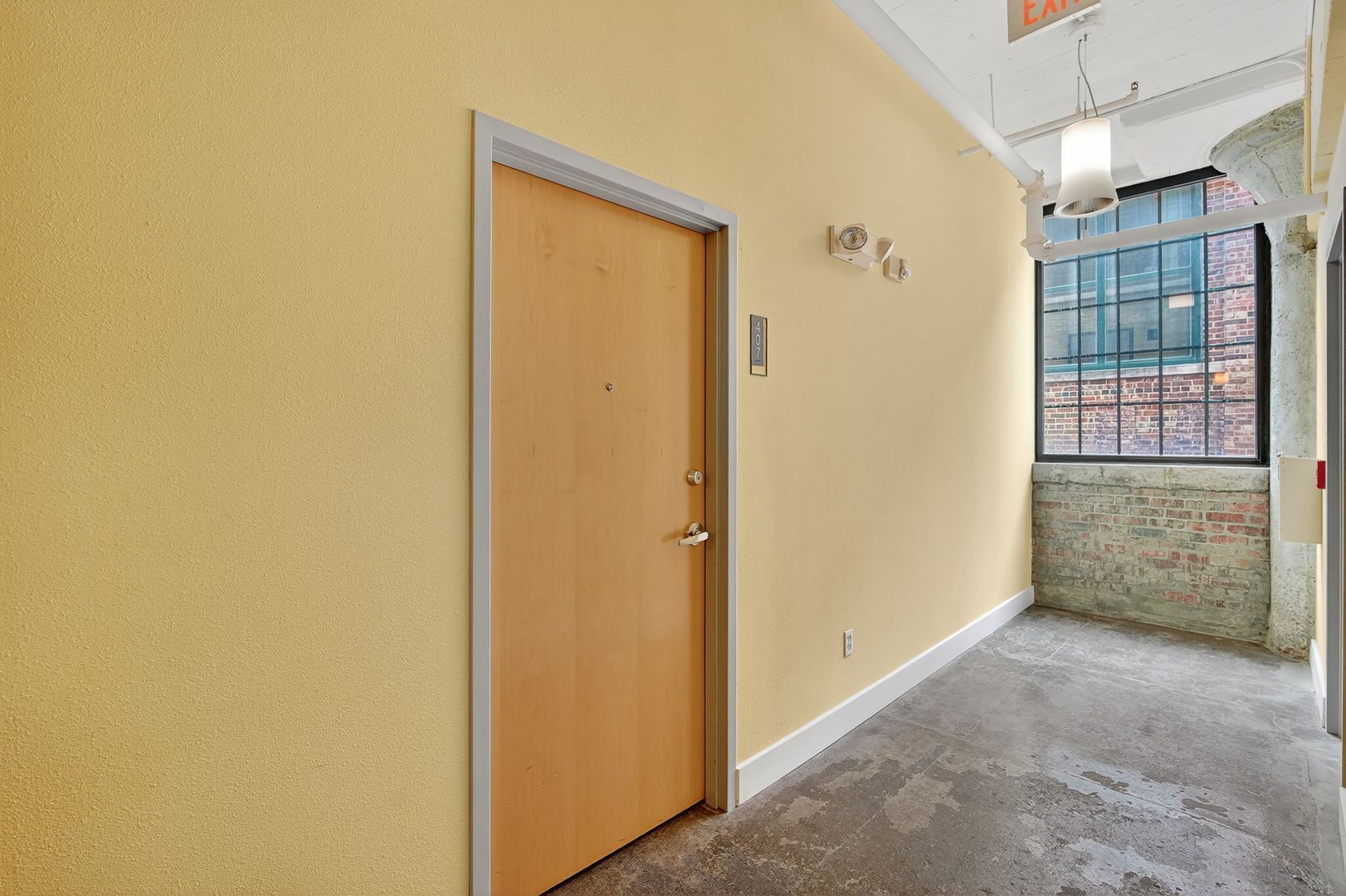 Des Moines Apartment: 110-112 10th Street