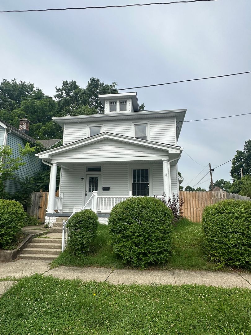 Hamilton House: 157 Sherman