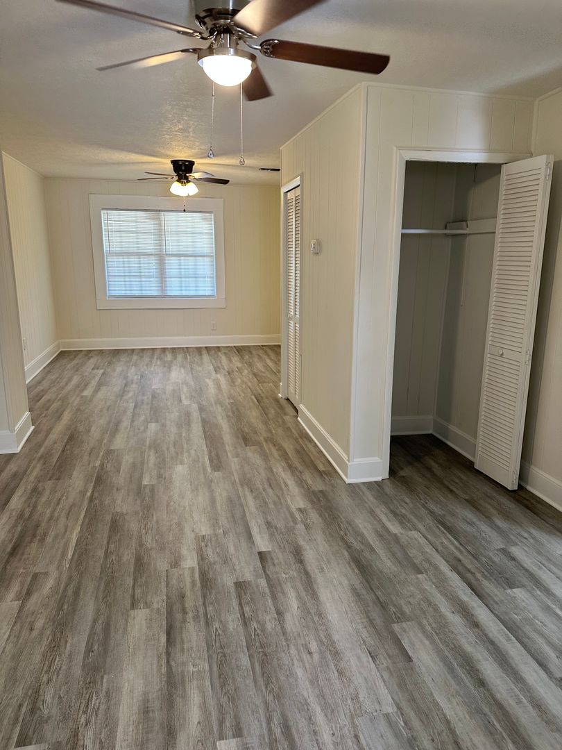 Augusta House: 1314 Morris Street