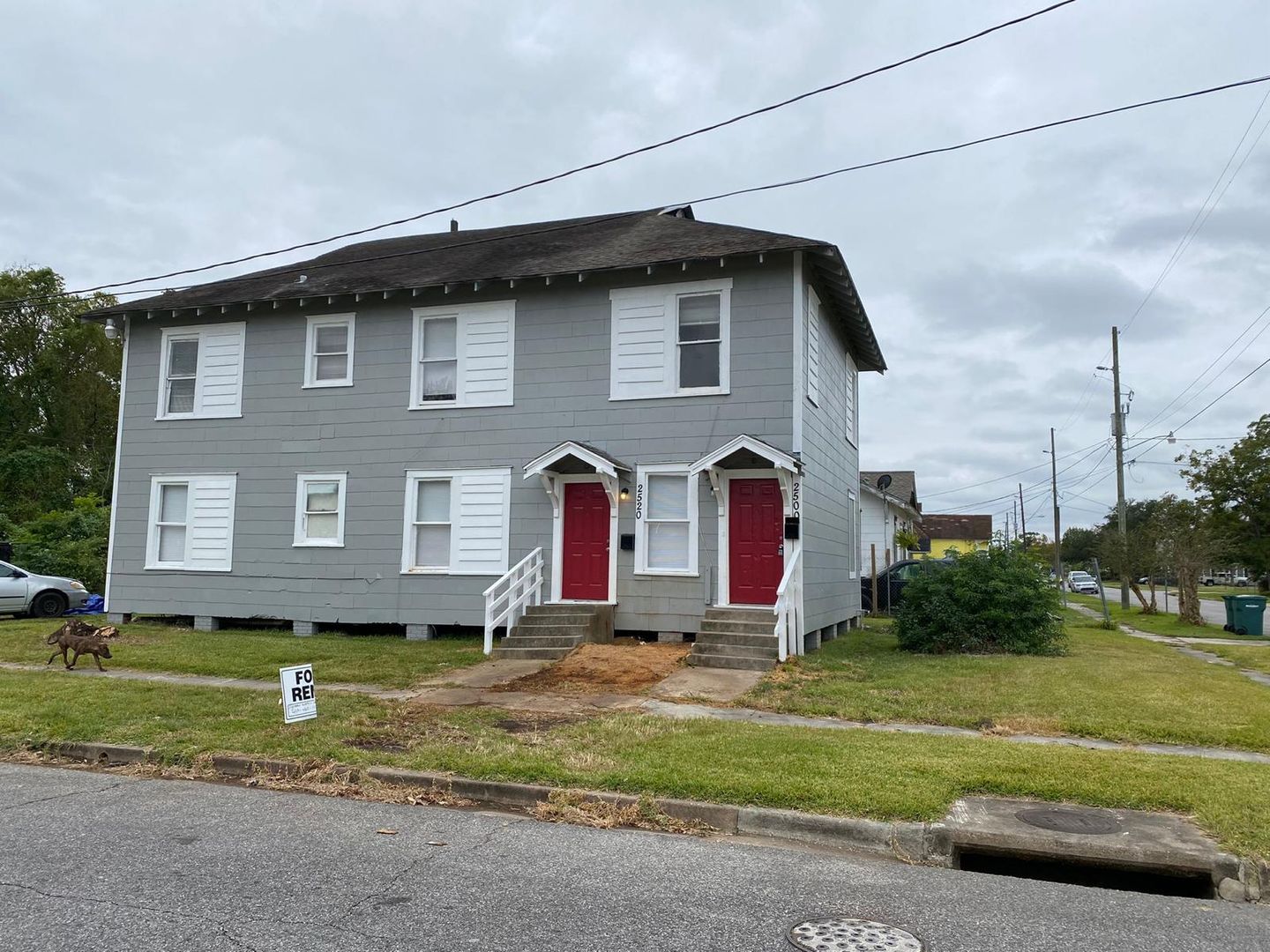 Beaumont Apartment: 2500 Orange Ave