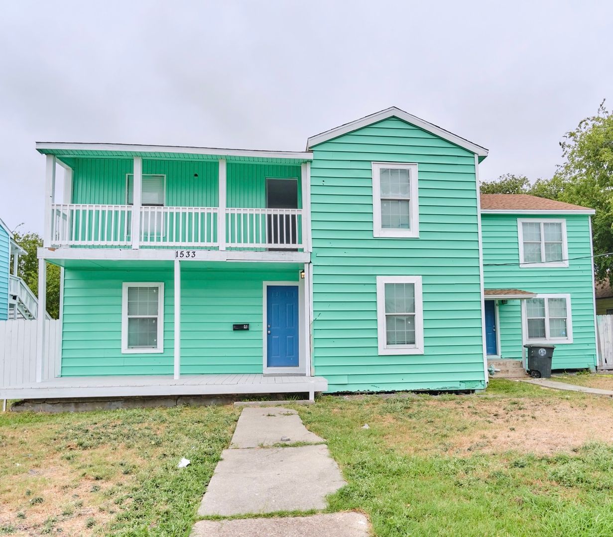 Corpus Christi Apartment: 1533 10th St