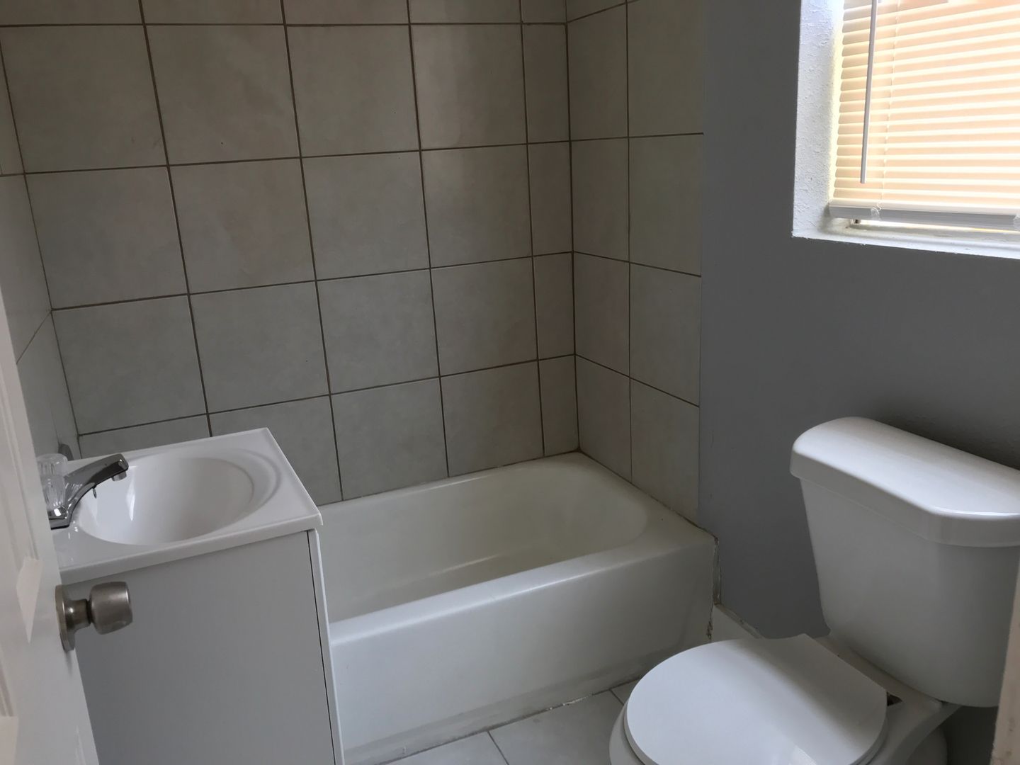 Galveston Apartment: 2711 Avenue K