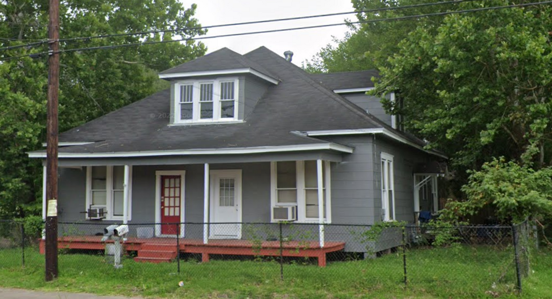 Beaumont Apartment: 4125 Highland Ave