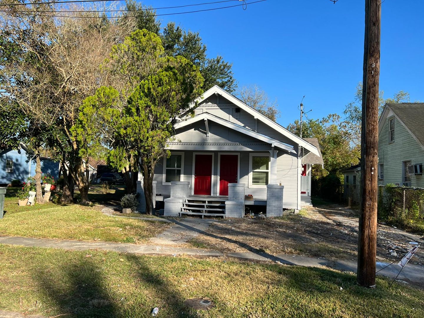 Beaumont Apartment: 2825 Victoria St