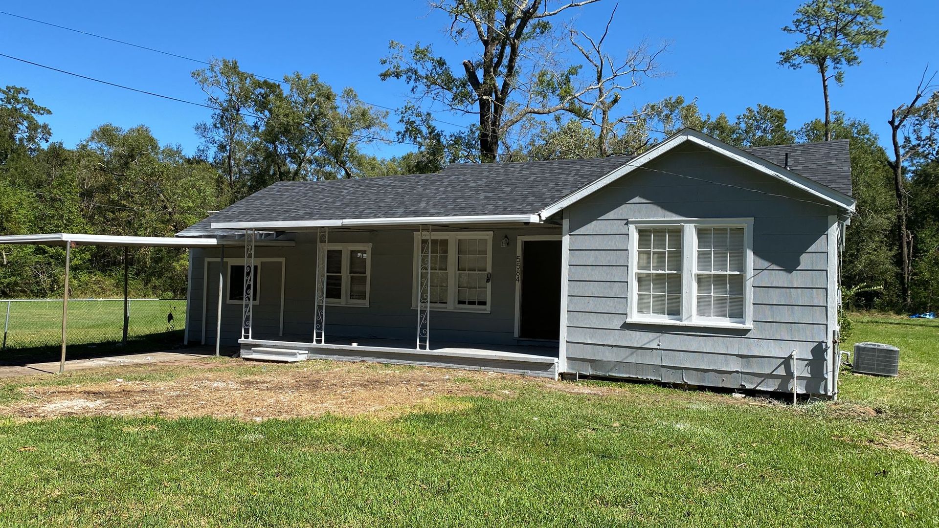 Beaumont House: 5584 Bigner Rd