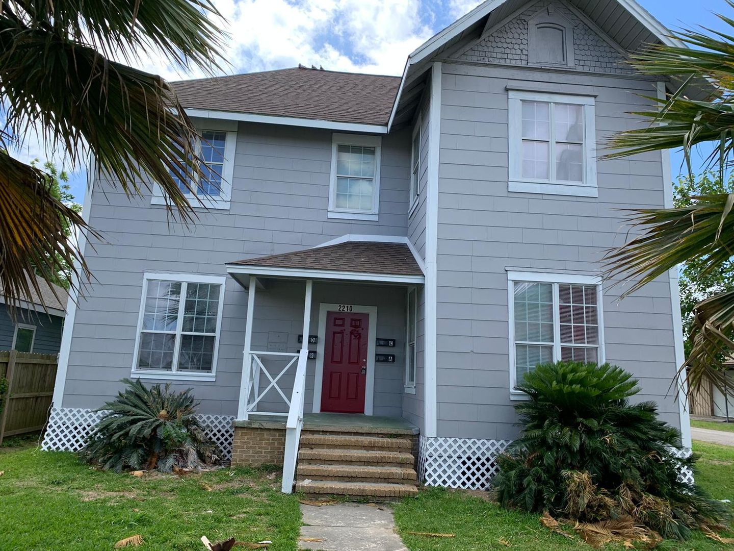 Beaumont Apartment: 2210 Sabine Pass Ave