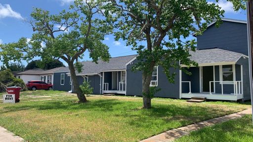 1 Bedroom Apartment – 527 W 8th St - 531 W 8th St. Unit 3, Freeport, TX 77541