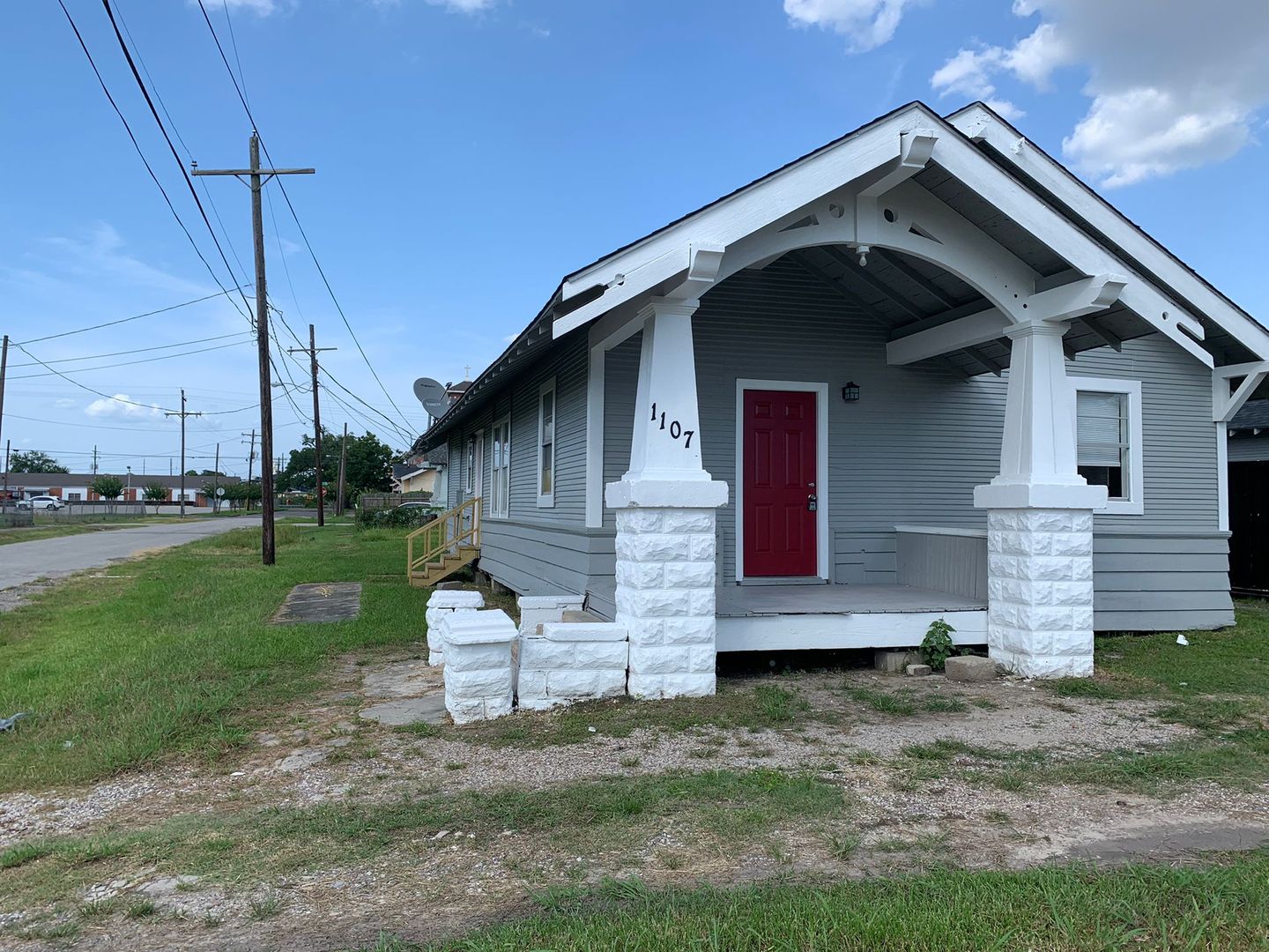 Beaumont Apartment: 1107 Avenue A