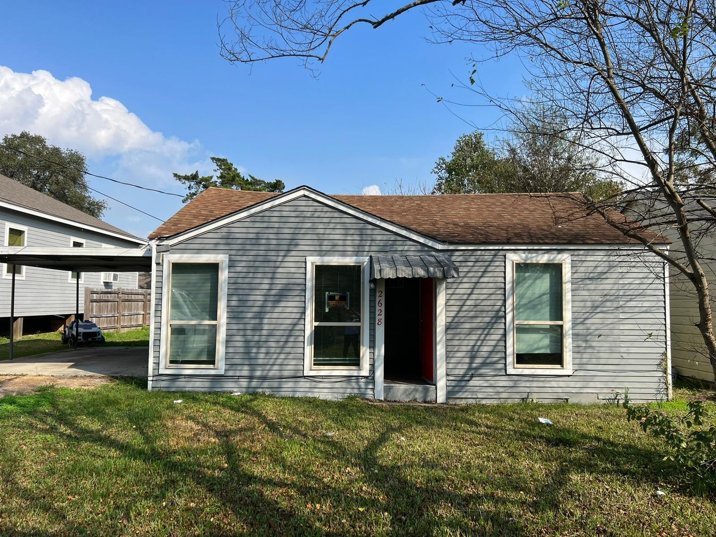 Groves House: 2628 4th Ave