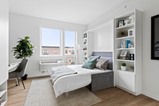Fully Furnished Studio Apartments, Blocks from U of MN Campus and Dinkytown! – photo 1