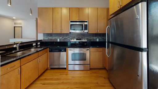 3 Bed 2 Bath Rental at 1015 4th St SE #200, Minneapolis, MN – photo 1