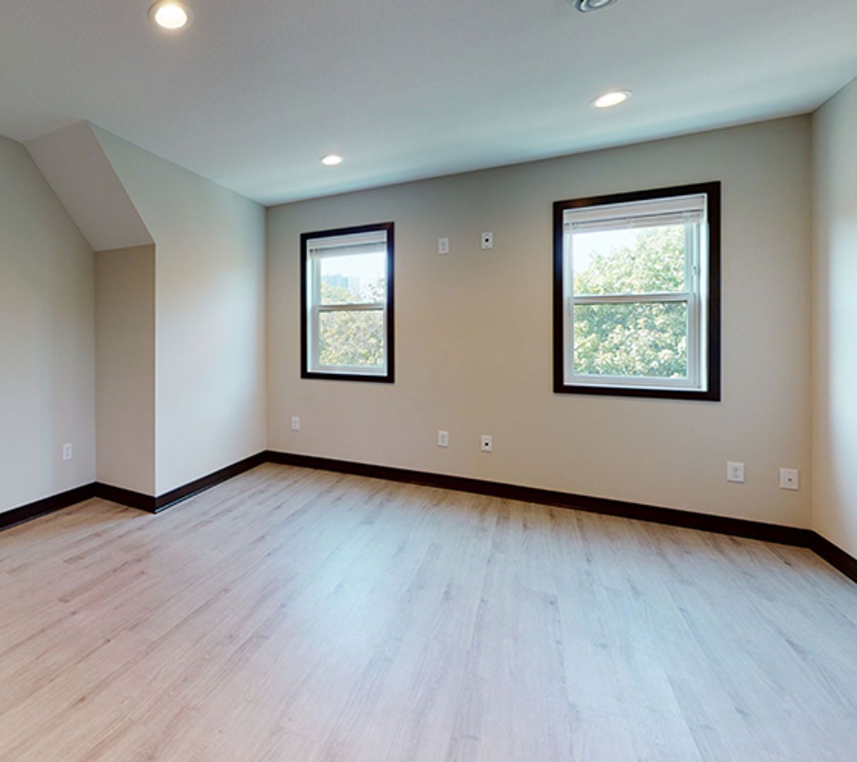 Minneapolis Apartment: 501 6th St SE