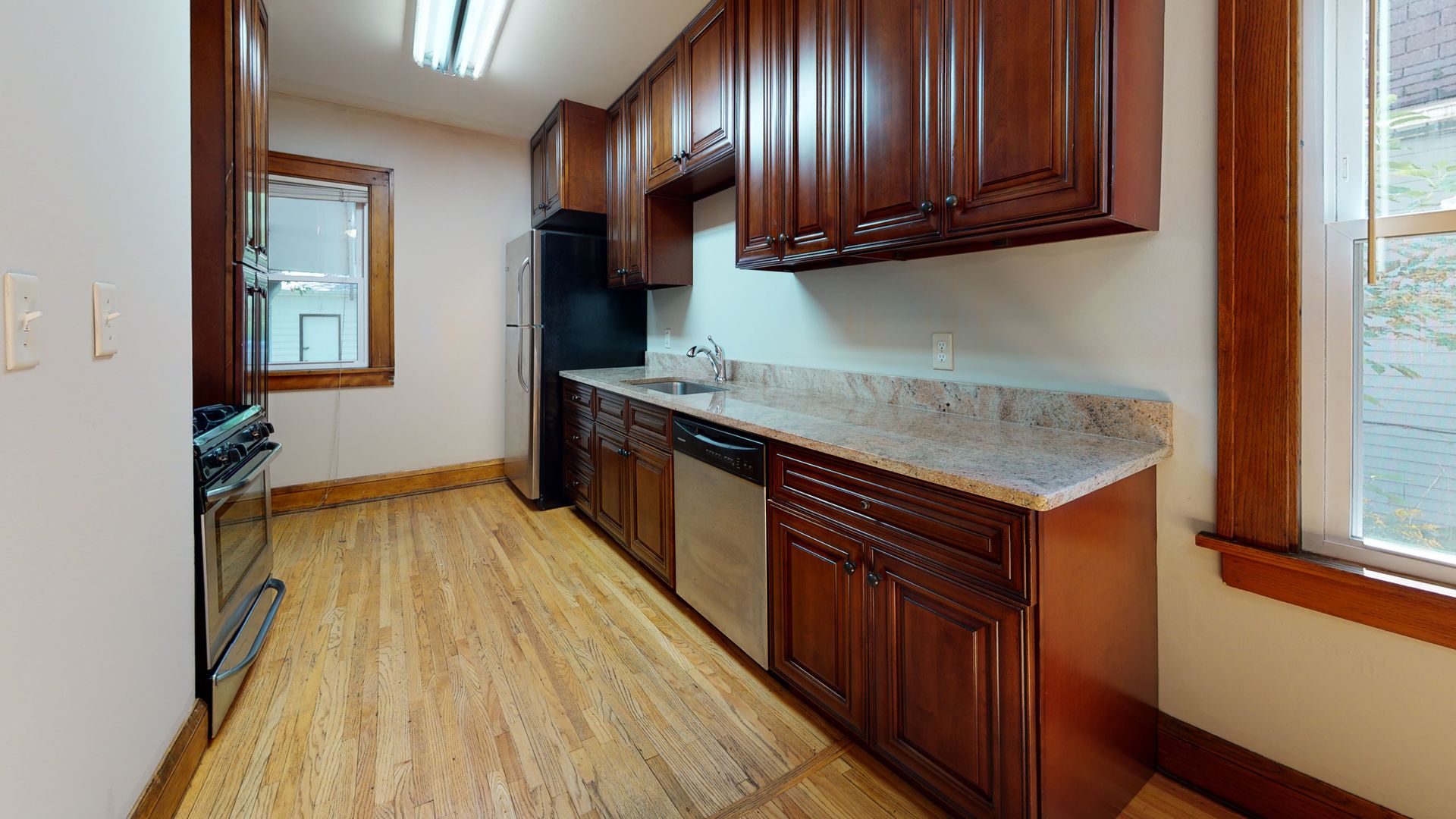 Minneapolis House: 836 22nd Ave SE