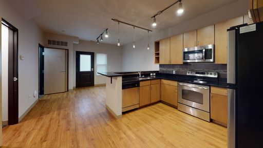 3 Bed 2 Bath Rental at 1011 4th St SE #105, Minneapolis, MN – photo 1