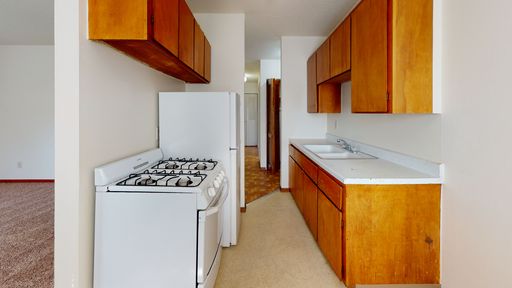 2-Bedroom Apartment Close to U of M Campus – photo 1