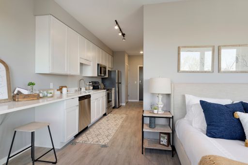 New Urban Studio Living for the Active Lifestyle! – photo 1