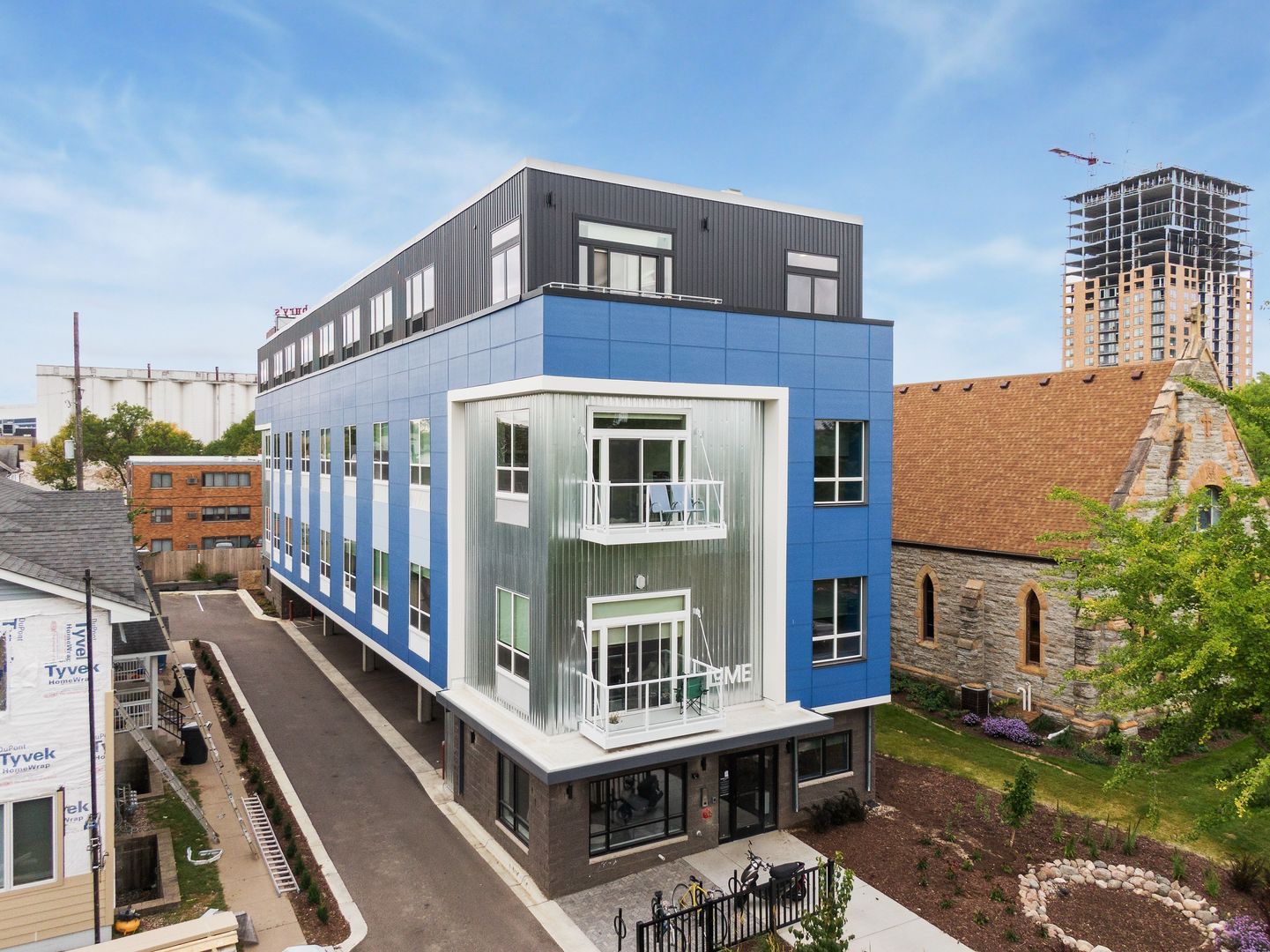 Minneapolis Apartment: 408 4th St SE