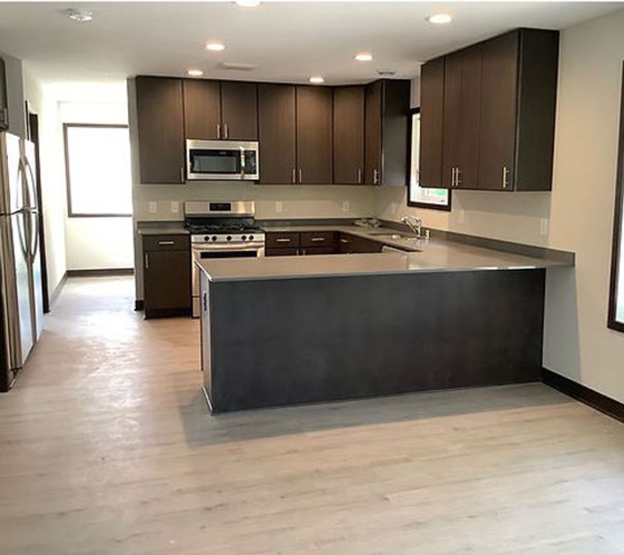 Minneapolis Apartment: 879 23rd Ave SE