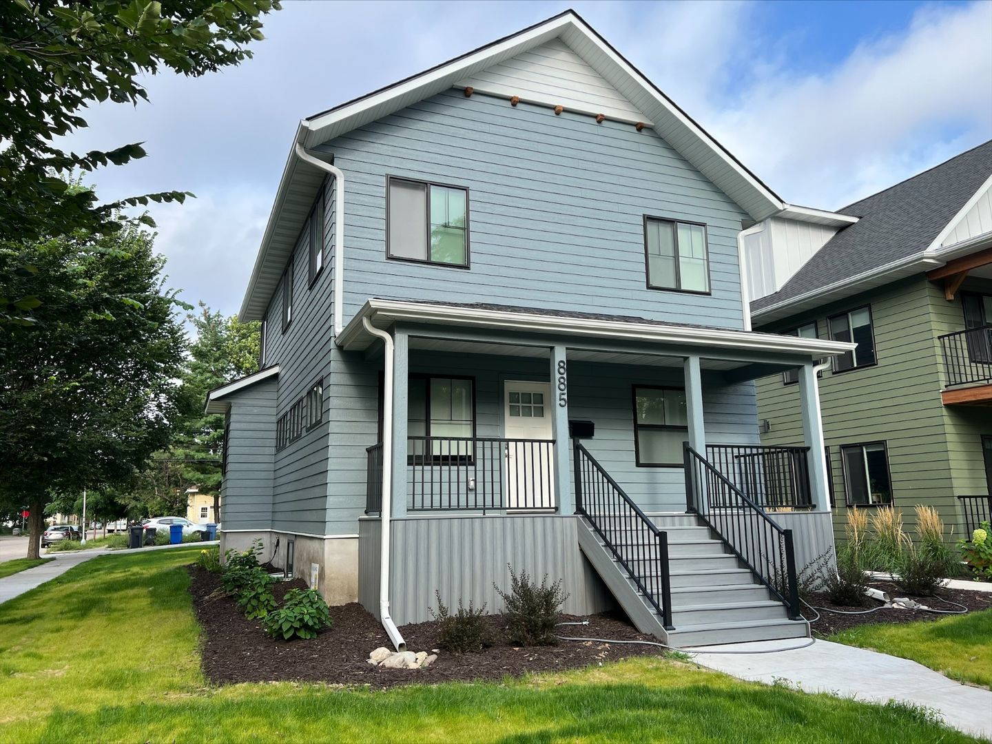 Minneapolis House: 1026 12th Ave SE