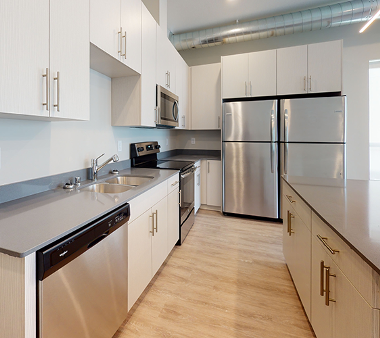 Minneapolis Apartment: 2622 Essex St SE