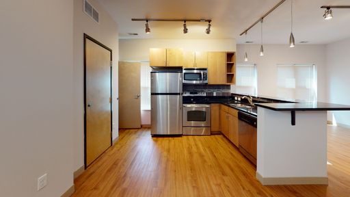 3 Bed 2 Bath Rental at 1011 4th St SE #201, Minneapolis, MN – photo 1