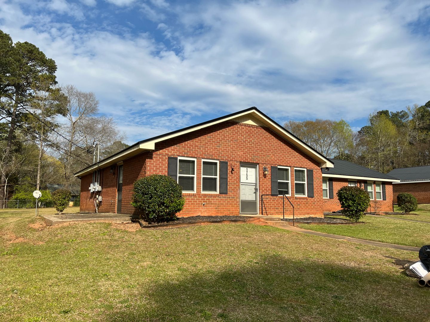 Athens Apartment: 1755/57 Cedar Shoals Dr
