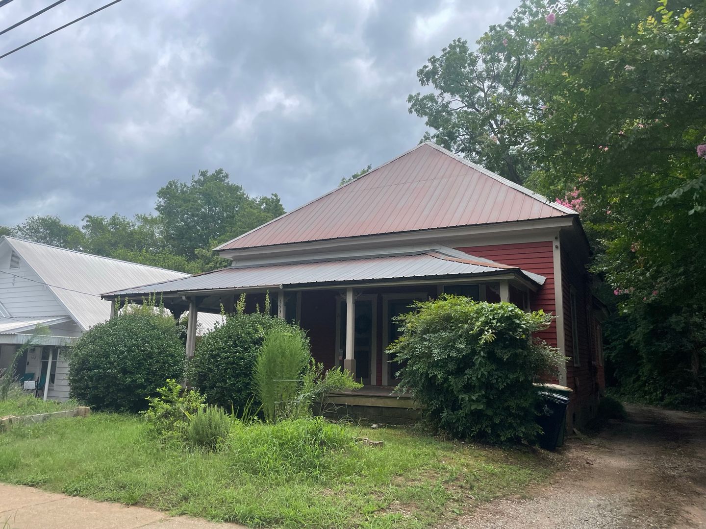 Athens Apartment: 153 Barrow St.