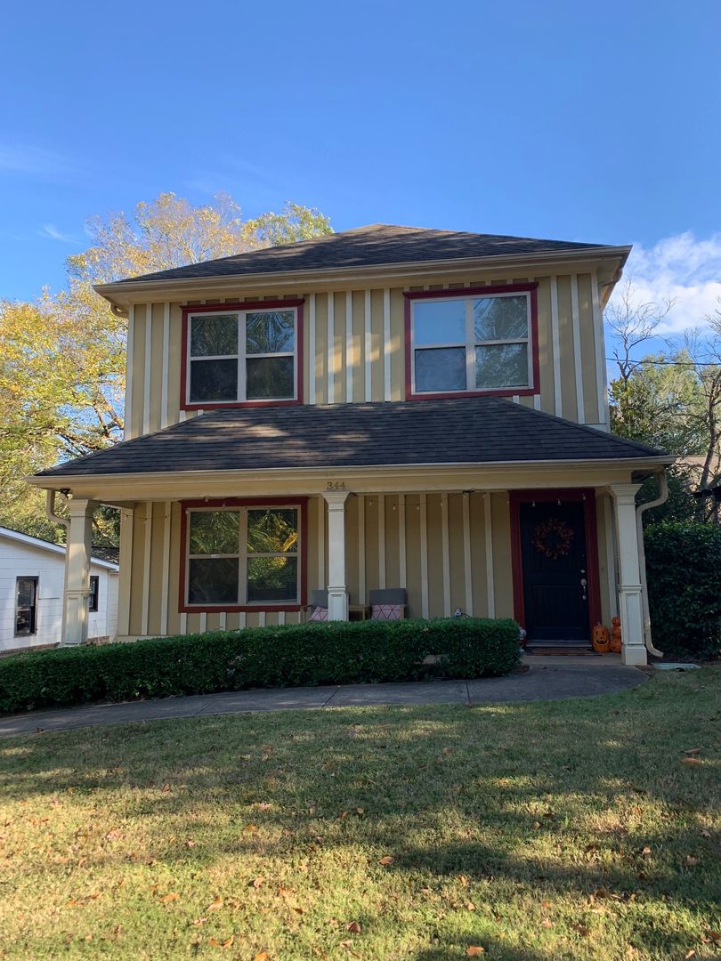 Athens House: 344 Ruth St.