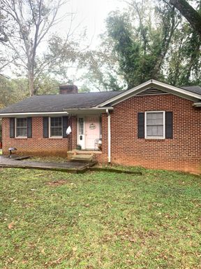 4 Bed 2 Bath Rental at 1663 S Milledge Ave, Athens, GA – photo 1