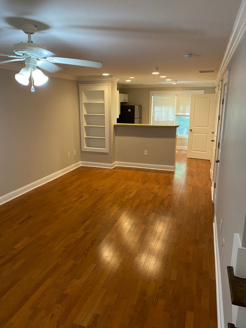 Athens Apartment: 1035 Barnett Shoals Road Unit #732