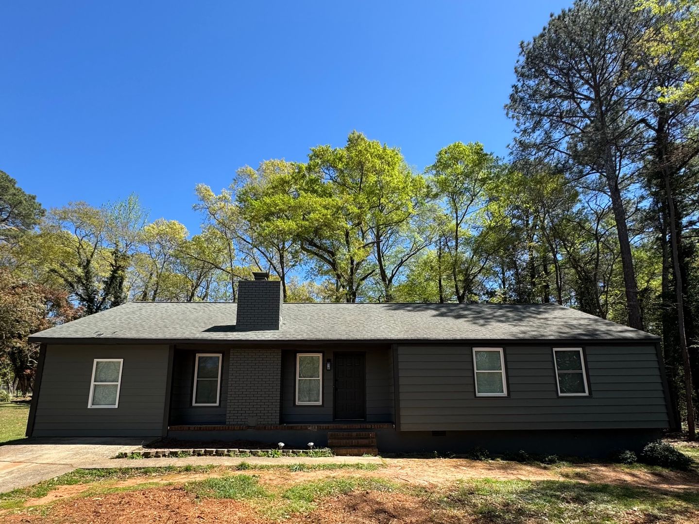 Athens House: 315 Ansley Drive